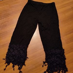 Women's Capris